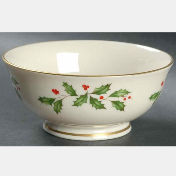 Lenox Holiday Footed Bowl 24K Gold Trim - Picture 1 of 8